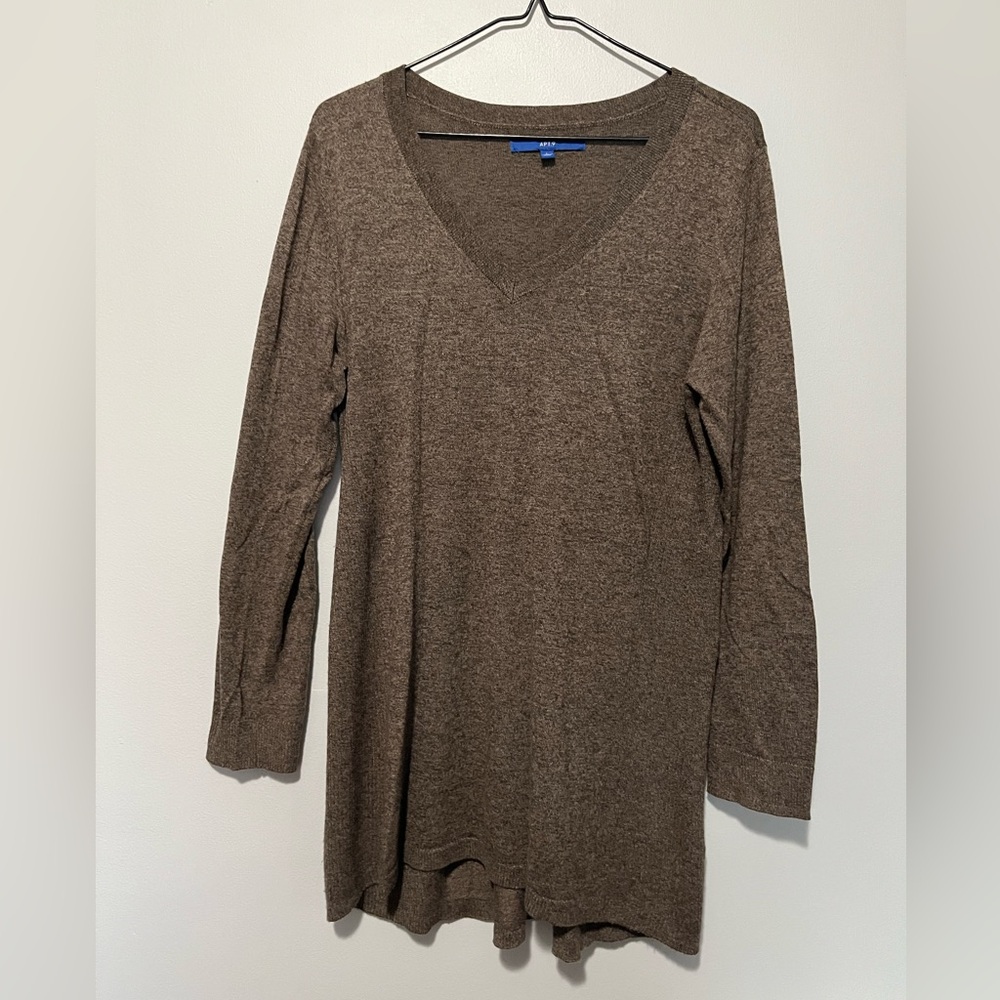 Apt. 9 Size L Brown Long Sleeve V-Neck Sweater